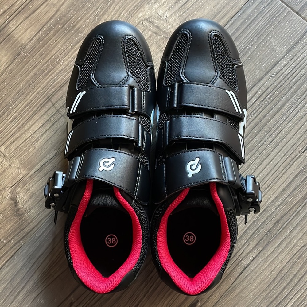Peloton Women’s Spin Shoes 38